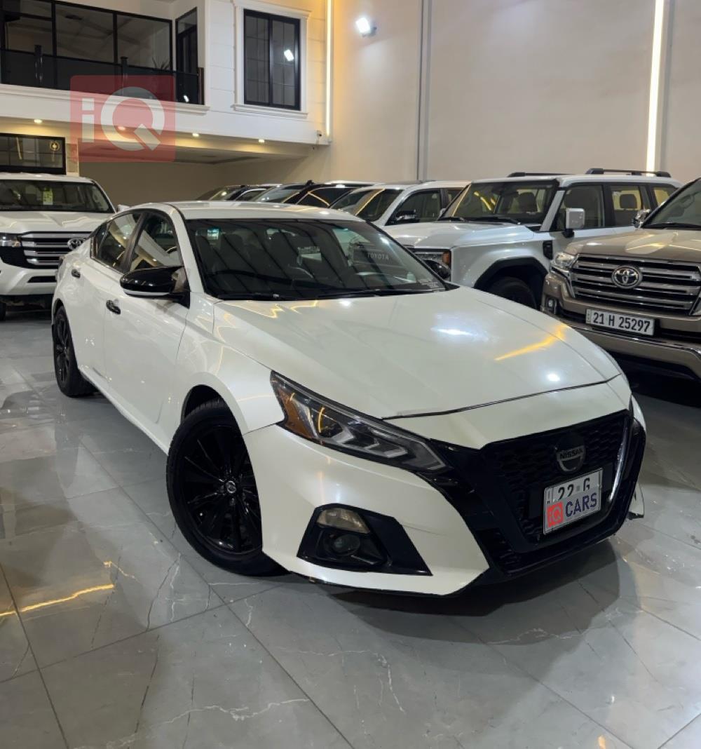 https://cdn.iqcars.io94a70f9f-2dde-406f-8bf8-0746e737cb6c_0.jpg
